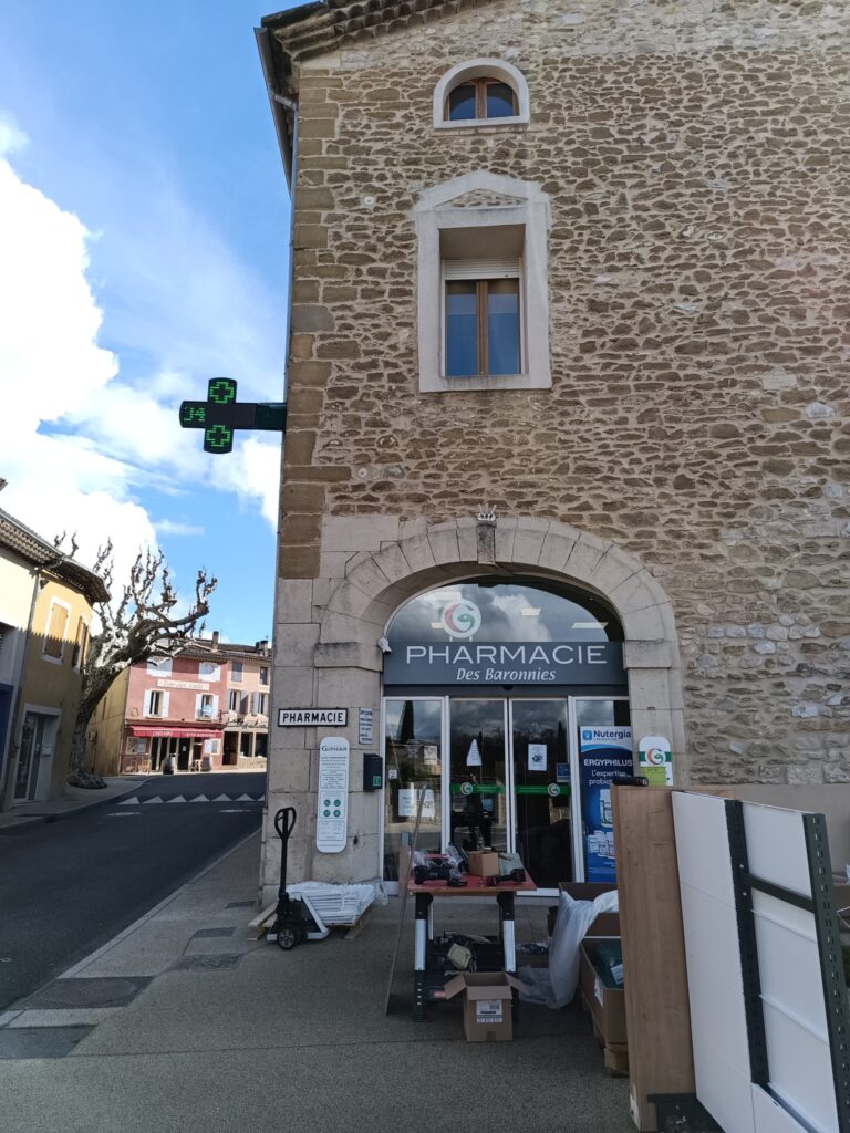 Merci à la Pharmacie des Baronnies pour sa confiance!